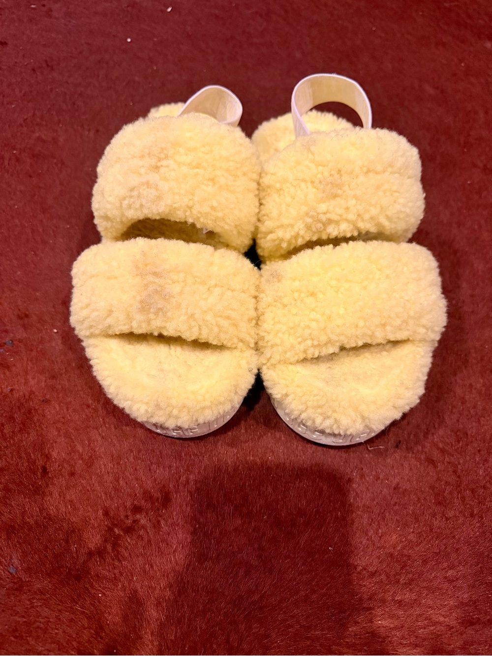 Ugg Slides / slippers